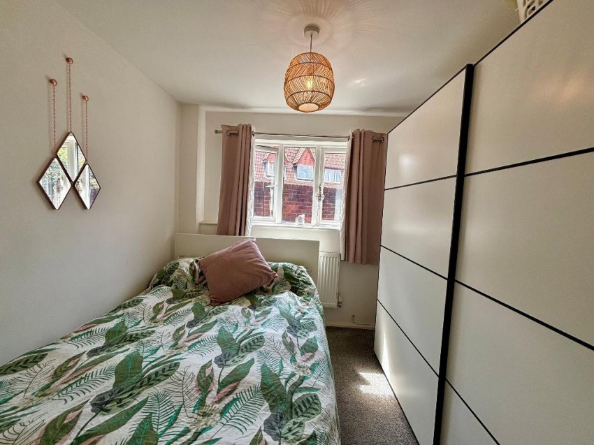Images for Marigold Way, Croydon