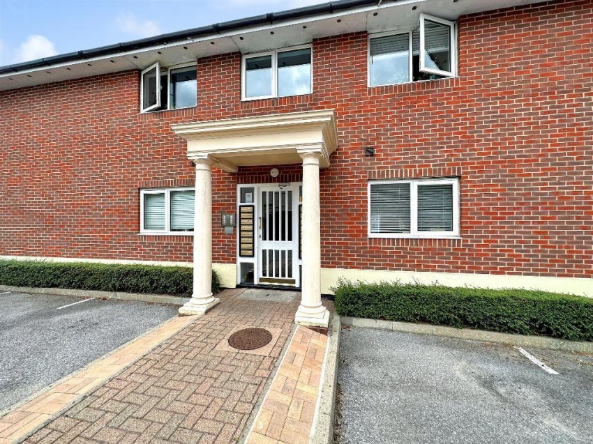 Images for Sanderstead