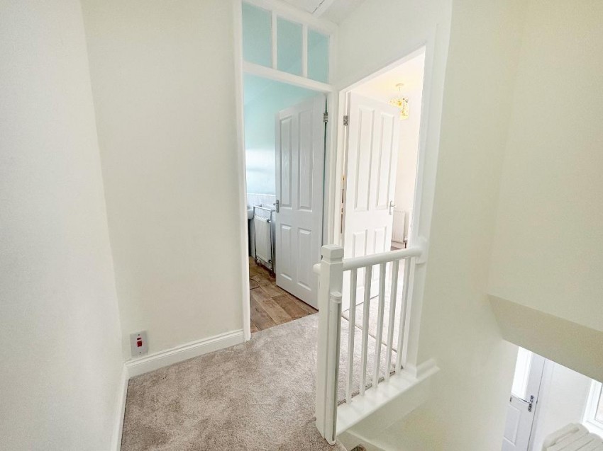 Images for Gascoigne Road, South Croydon