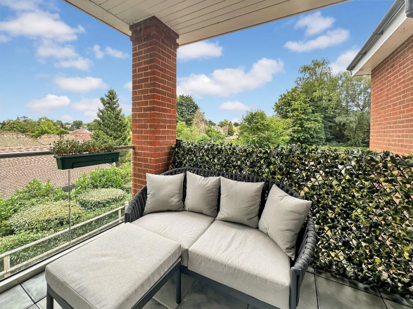 Images for Searchwood Road, Warlingham