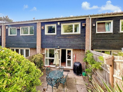 View Full Details for Linton Glade, South Croydon