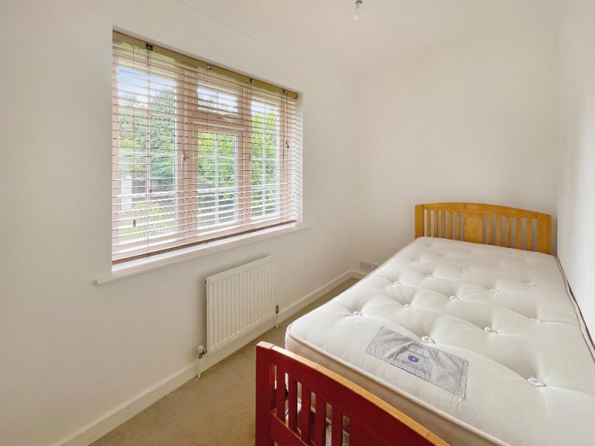 Images for Barnfield Road, Sanderstead