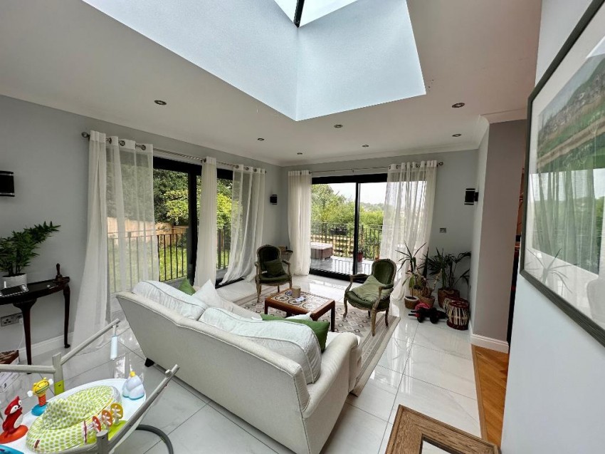 Images for High Beech, South Croydon