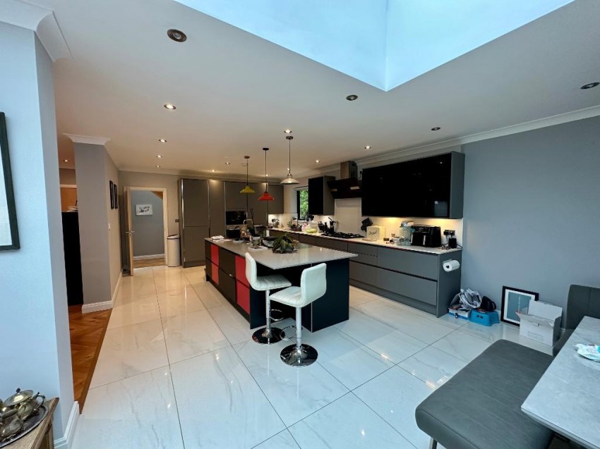 Images for High Beech, South Croydon