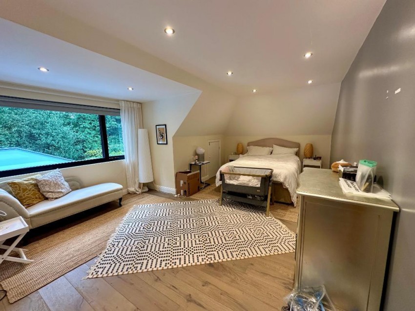 Images for High Beech, South Croydon