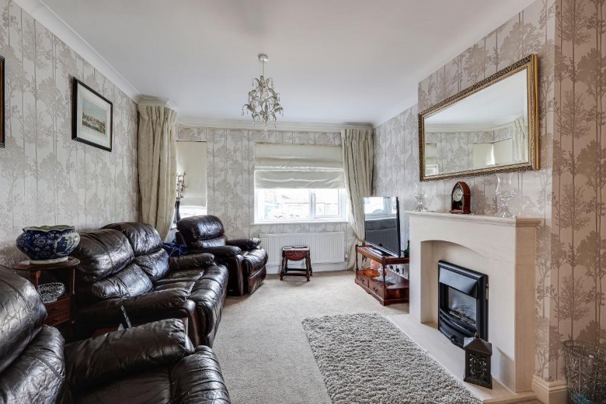 Images for Benhurst Gardens, South Croydon