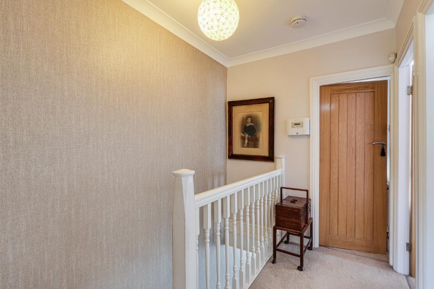 Images for Benhurst Gardens, South Croydon