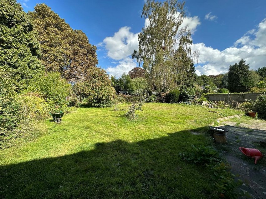 Images for Onslow Gardens, South Croydon