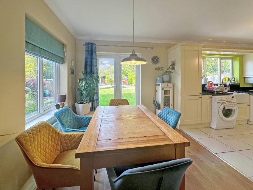 Images for Blacksmiths Hill, Sanderstead