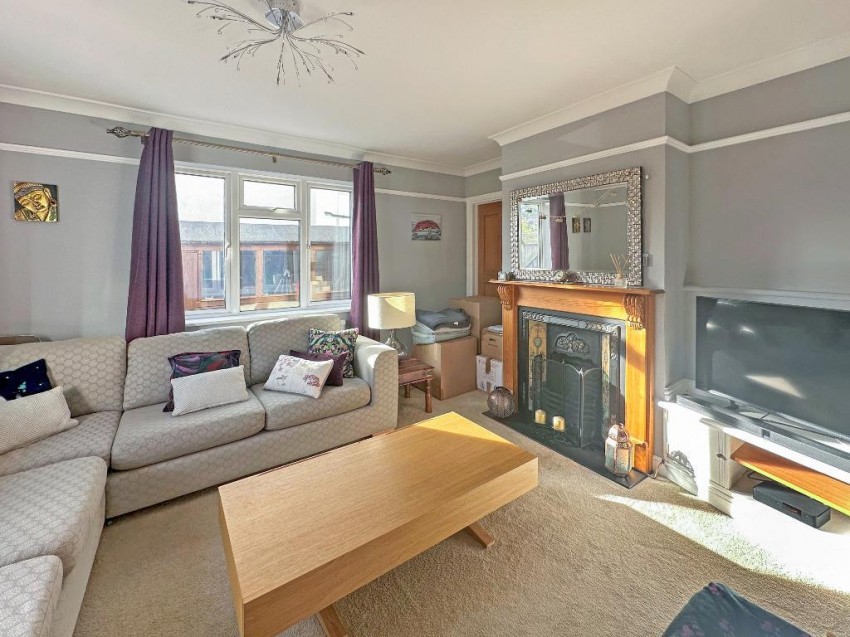 Images for Blacksmiths Hill, Sanderstead