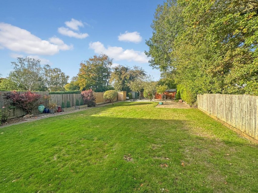 Images for Blacksmiths Hill, Sanderstead