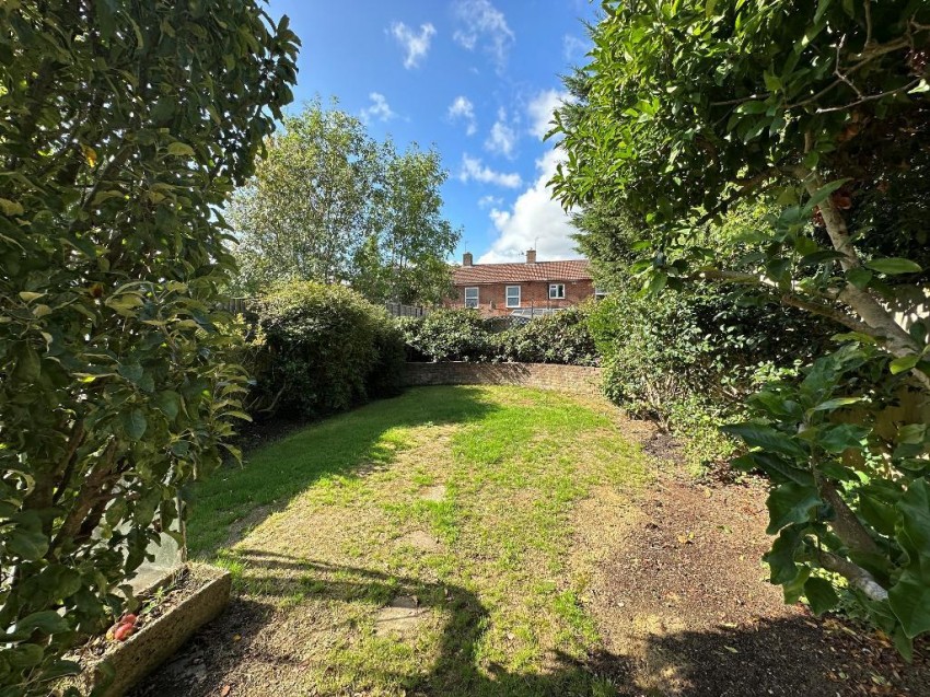Images for Kings Walk, Sanderstead