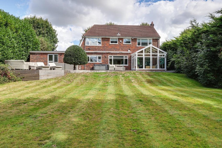 Images for Hillbury Close, Warlingham