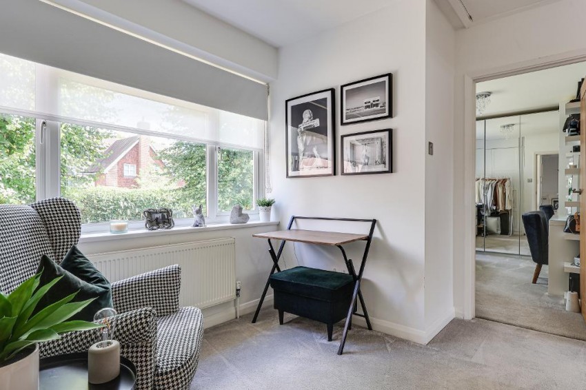 Images for Hillbury Close, Warlingham