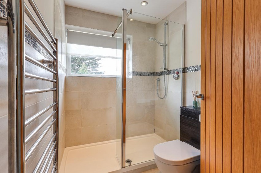 Images for Hillbury Close, Warlingham