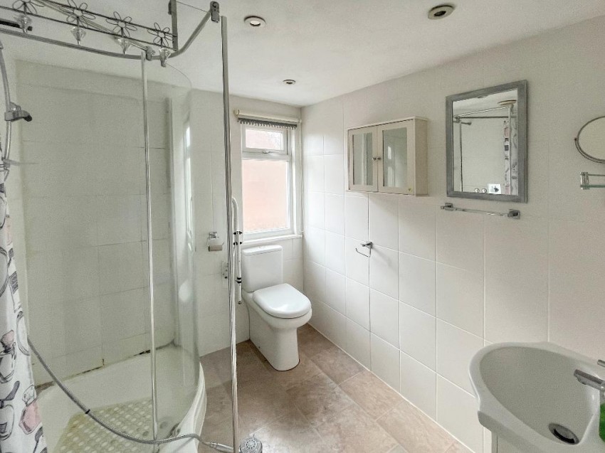 Images for Kingsway Avenue, South Croydon