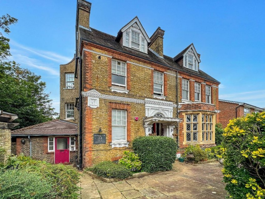 Images for Birdhurst Road, South Croydon