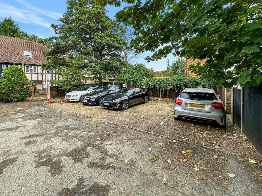 Images for Birdhurst Road, South Croydon