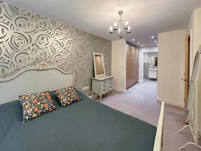 Images for Hurnford Close, Sanderstead