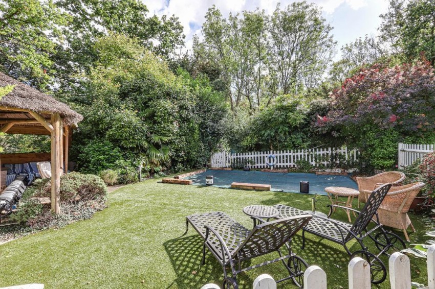 Images for Kingswood Way, South Croydon