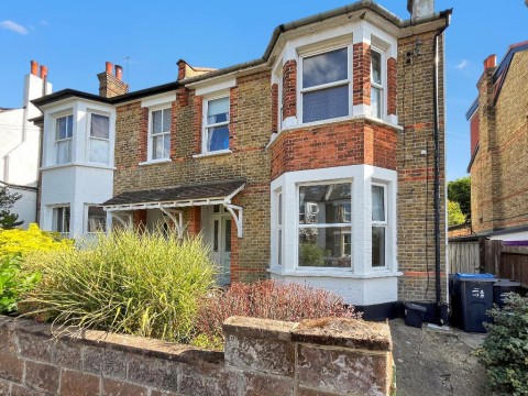 View Full Details for Lismore Road, South Croydon