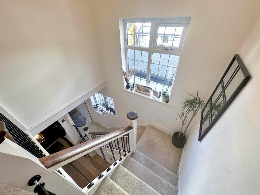 Images for Carlton Avenue, South Croydon