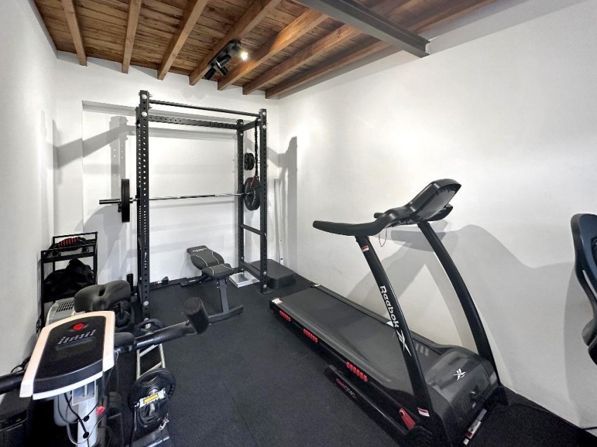 Images for Carlton Avenue, South Croydon