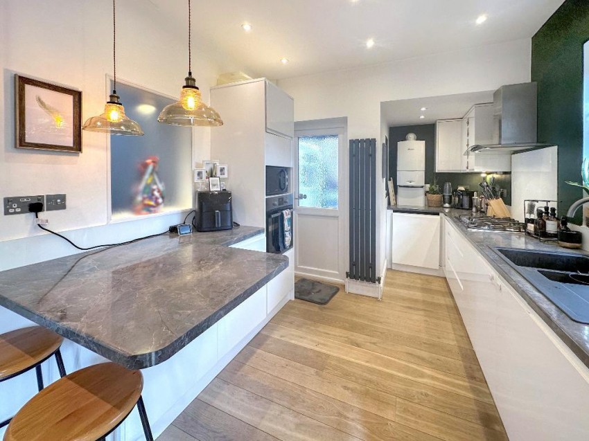 Images for Carlton Avenue, South Croydon