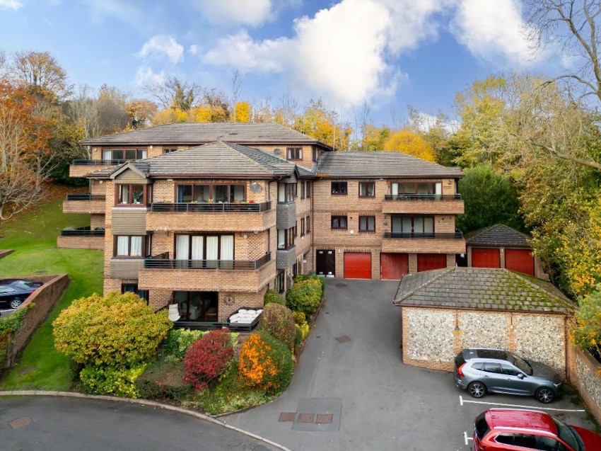 Images for Whyteleafe Hill, Caterham