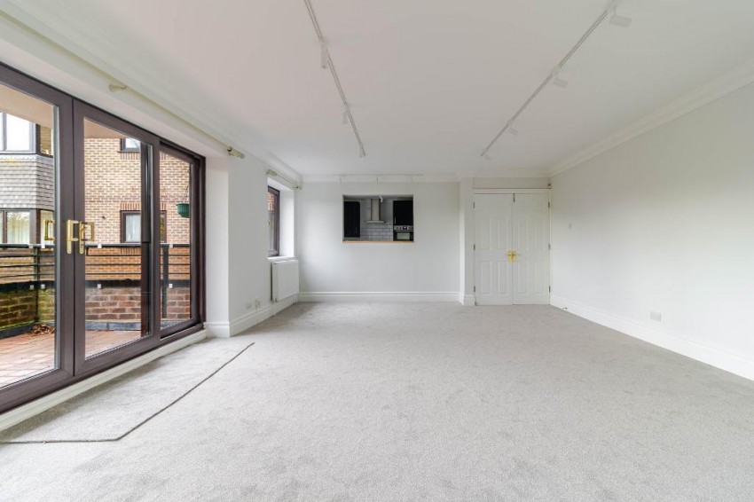 Images for Whyteleafe Hill, Caterham