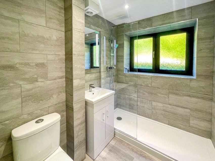 Images for Whyteleafe Hill, Caterham