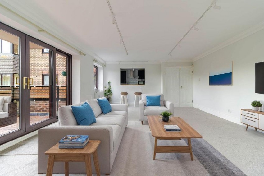 Images for Whyteleafe Hill, Caterham