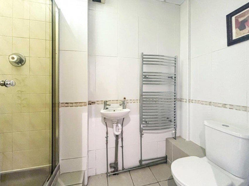 Images for Crest Road, South Croydon