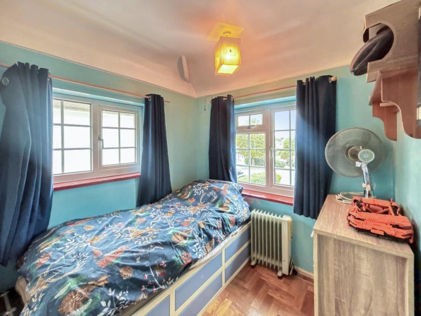 Images for Crest Road, South Croydon