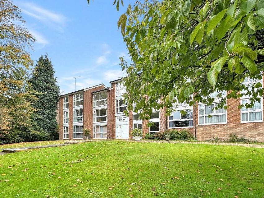Images for Harestone Valley Road, Caterham