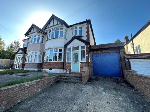 View Full Details for Sylvan Close, South Croydon