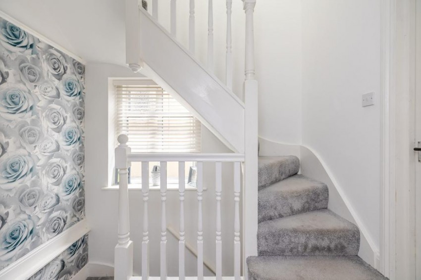 Images for Banstead Road, Caterham