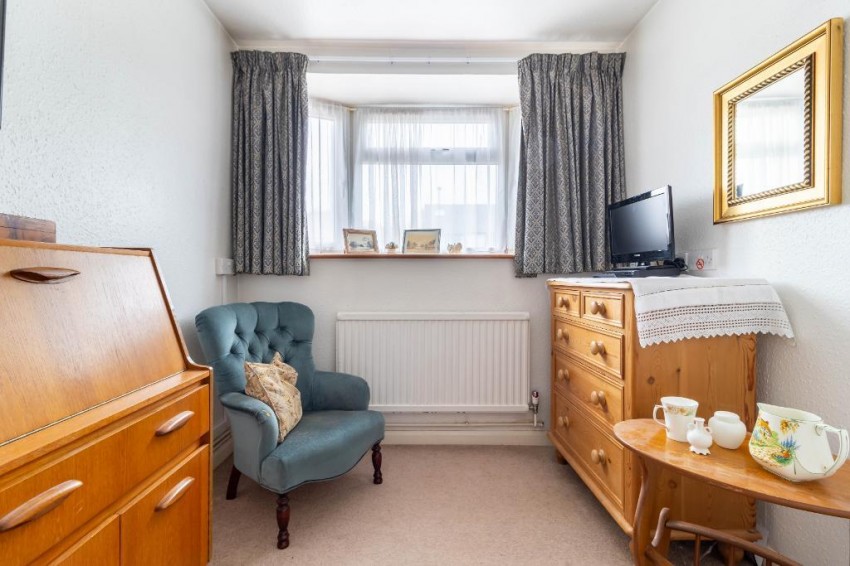 Images for Blacksmiths Hill, Sanderstead