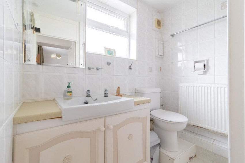 Images for Blacksmiths Hill, Sanderstead