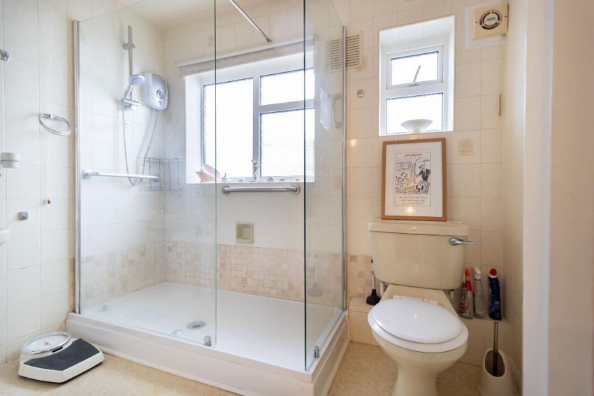 Images for Blacksmiths Hill, Sanderstead