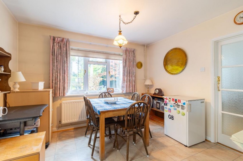 Images for Blacksmiths Hill, Sanderstead