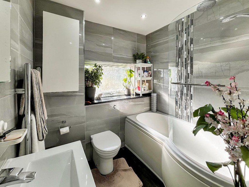 Images for Forestdale, Croydon