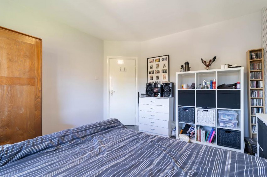 Images for Valley Road, Kenley