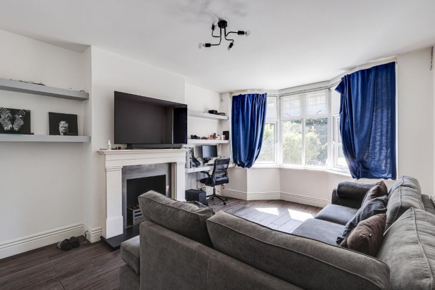 Images for Birdhurst Gardens, South Croydon