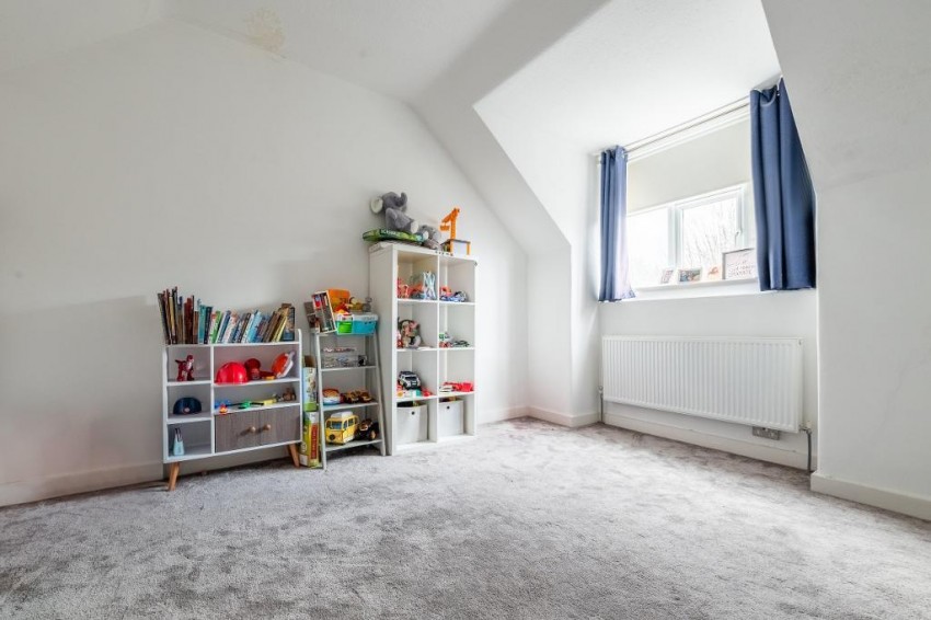 Images for Birdhurst Gardens, South Croydon