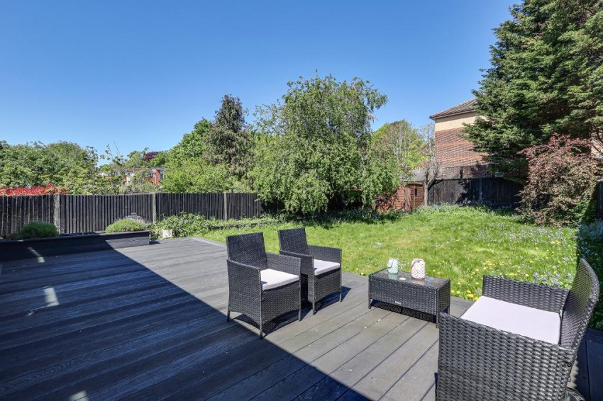 Images for Birdhurst Gardens, South Croydon