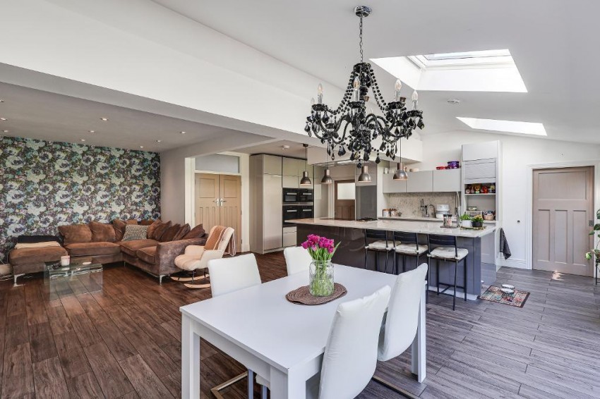 Images for Birdhurst Gardens, South Croydon