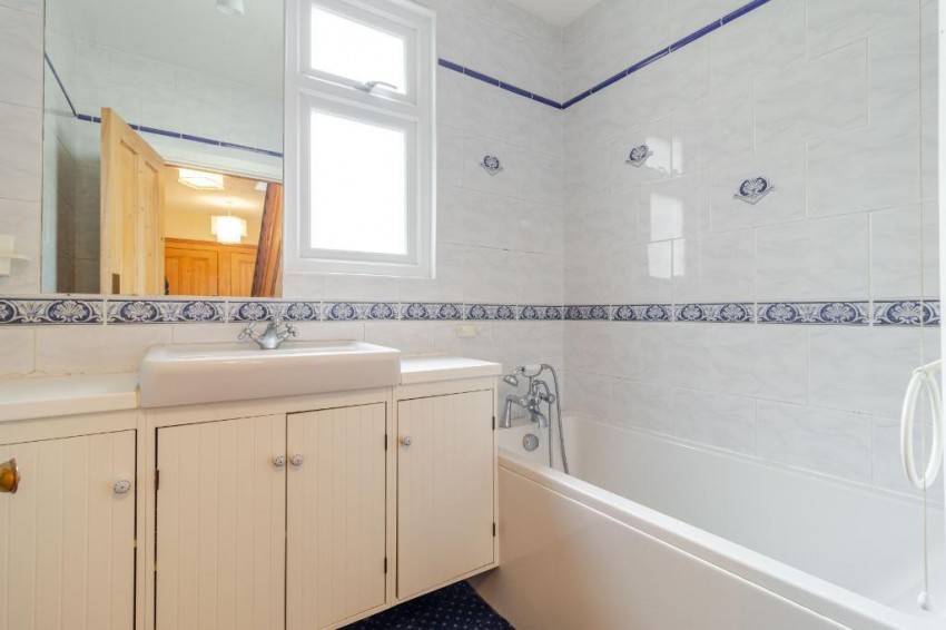 Images for Blenheim Crescent, South Croydon