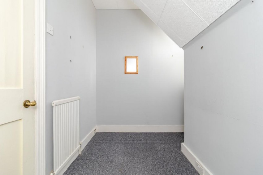 Images for Blenheim Crescent, South Croydon