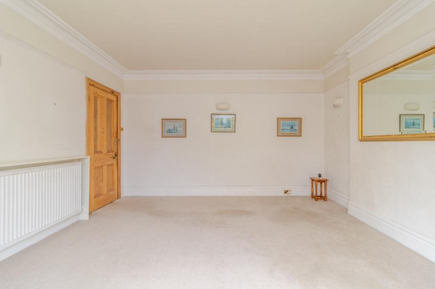 Images for Blenheim Crescent, South Croydon